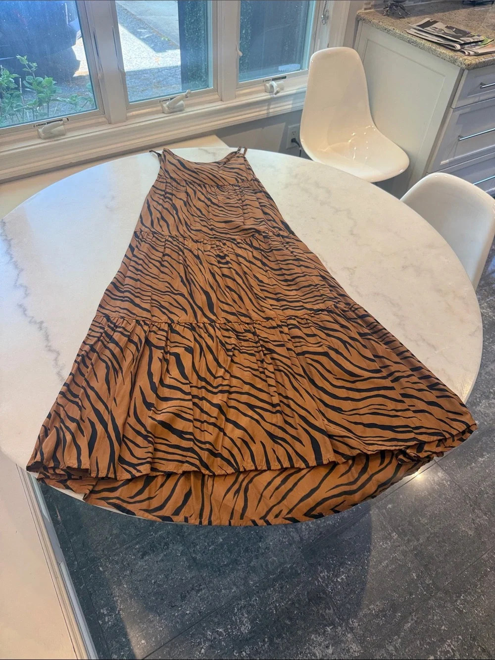 NWOT Faithfull the Brand Corvina Brown and Black Tiger Stripe midi Dress - Picture 5 of 10